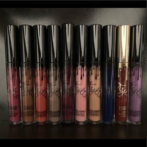 AUTHENTIC Kylie lip stick